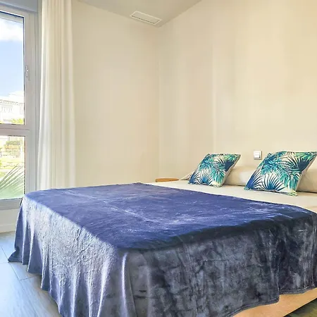 Apartment 2 Bed In Le Mirage Iii, Cancelada *