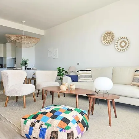Apartment 2 Bed In Le Mirage Iii, Cancelada *