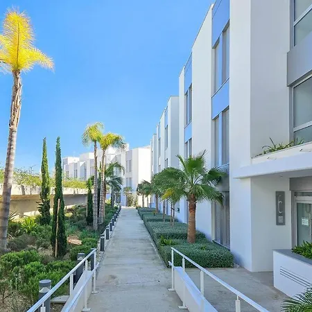 2 Bed In Le Mirage Iii, Cancelada Estepona