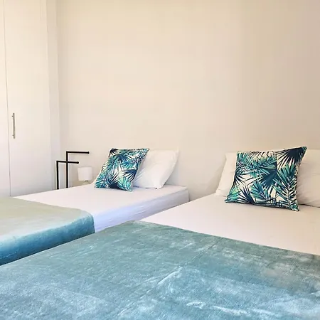 Appartement 2 Bed In Le Mirage Iii, Cancelada
